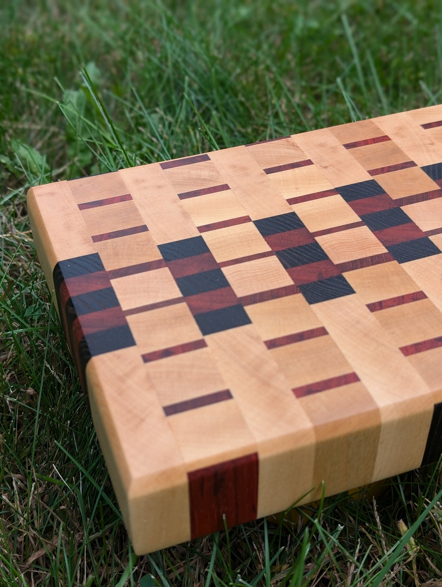 End Grain Board / Planche en bois debout