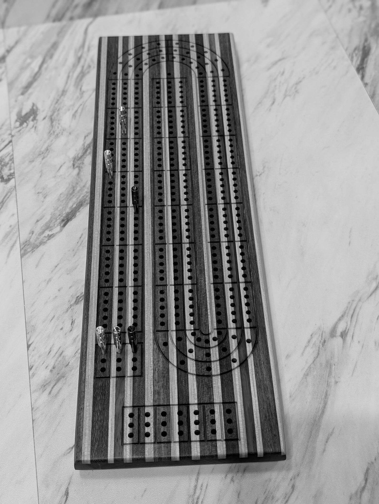 Planche de crible 096 / 096 Cribbage Board