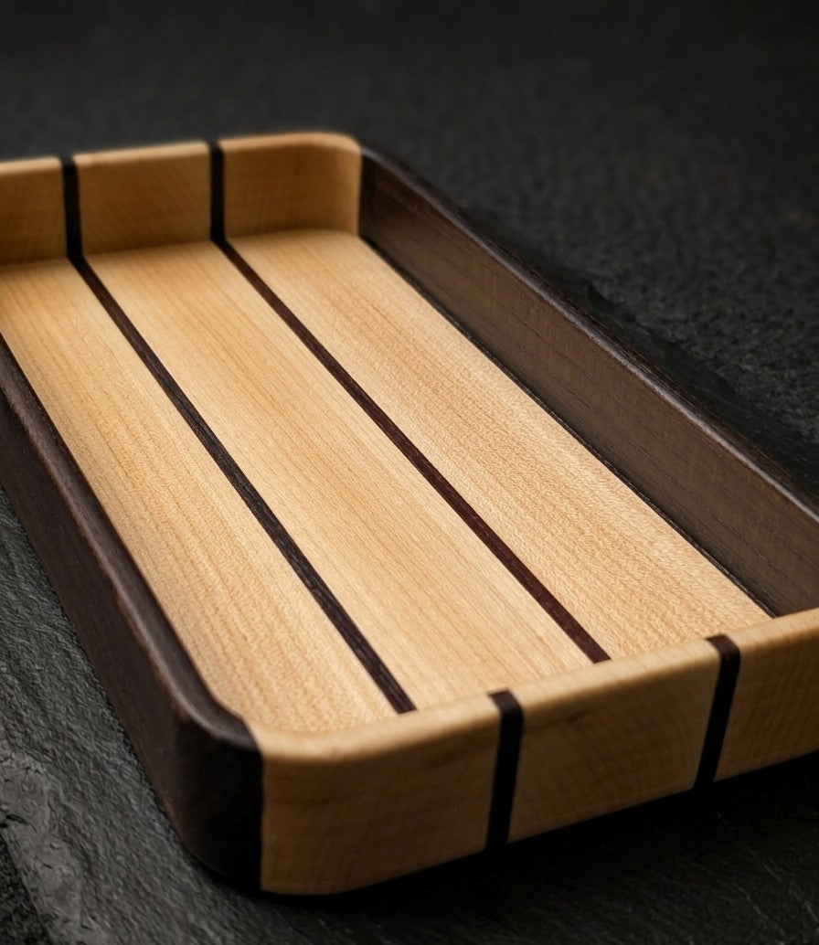Valet en bois / Wooden Valet