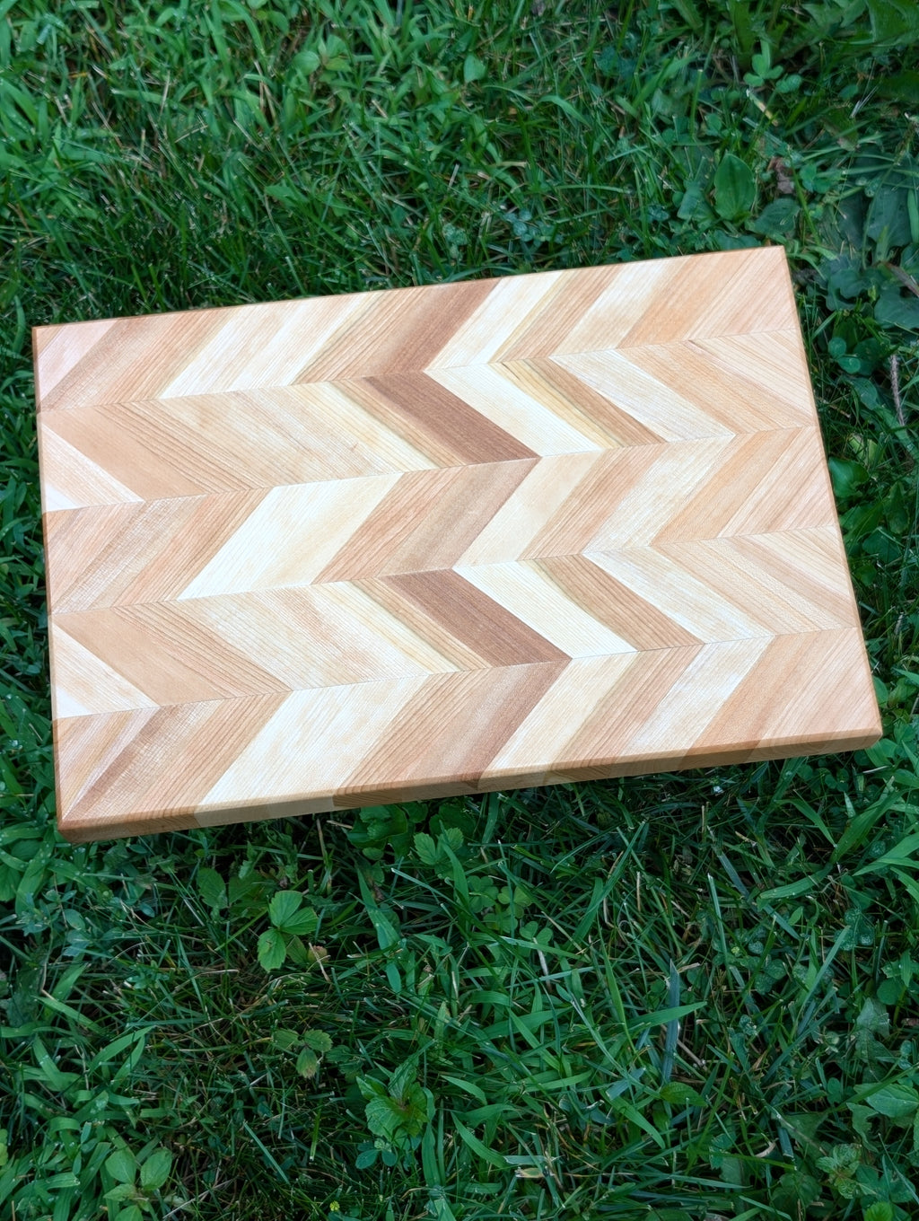 Herringbone Board / Planche style Herringbone