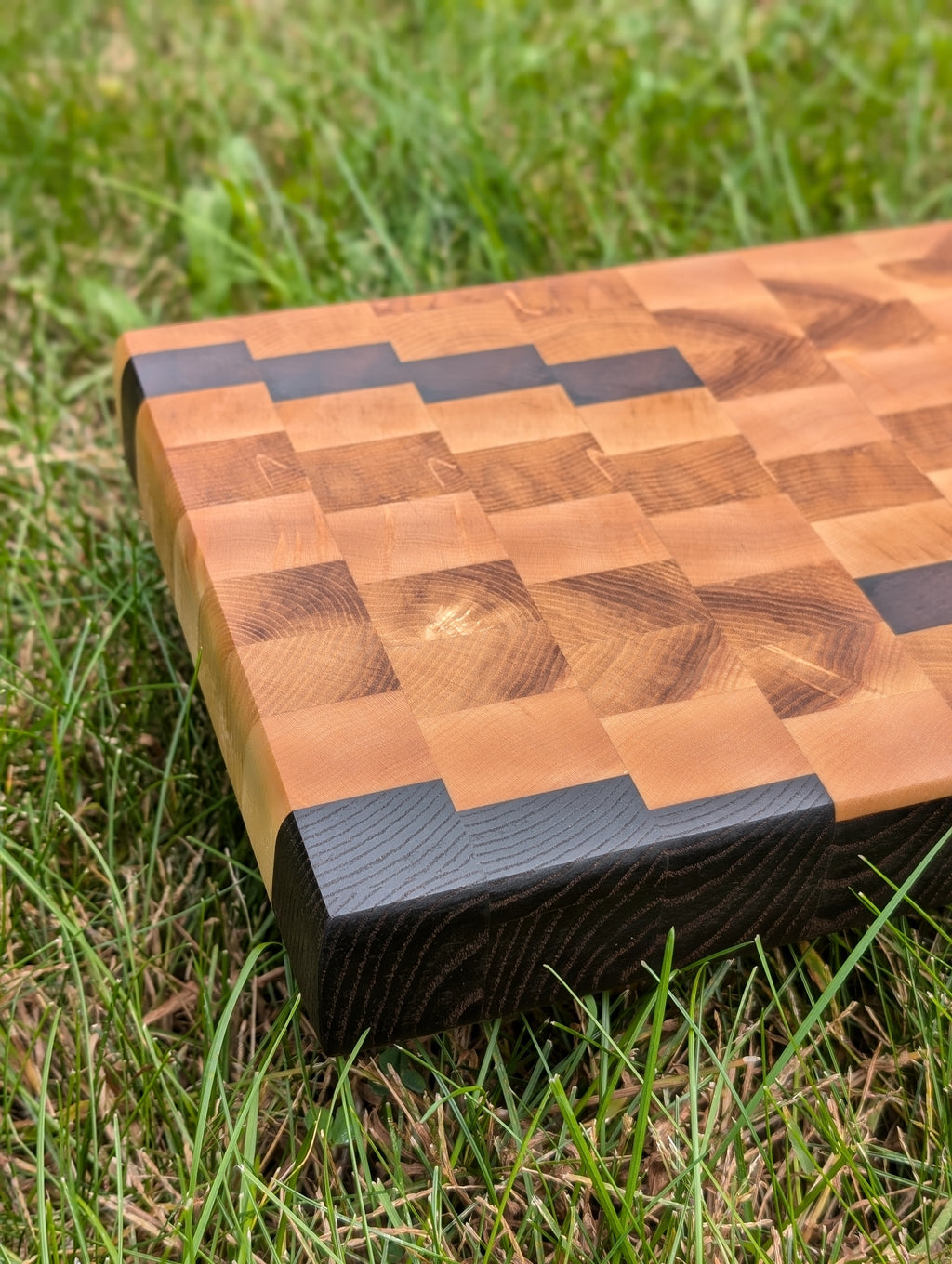 End Grain Board / Planche en bois debout