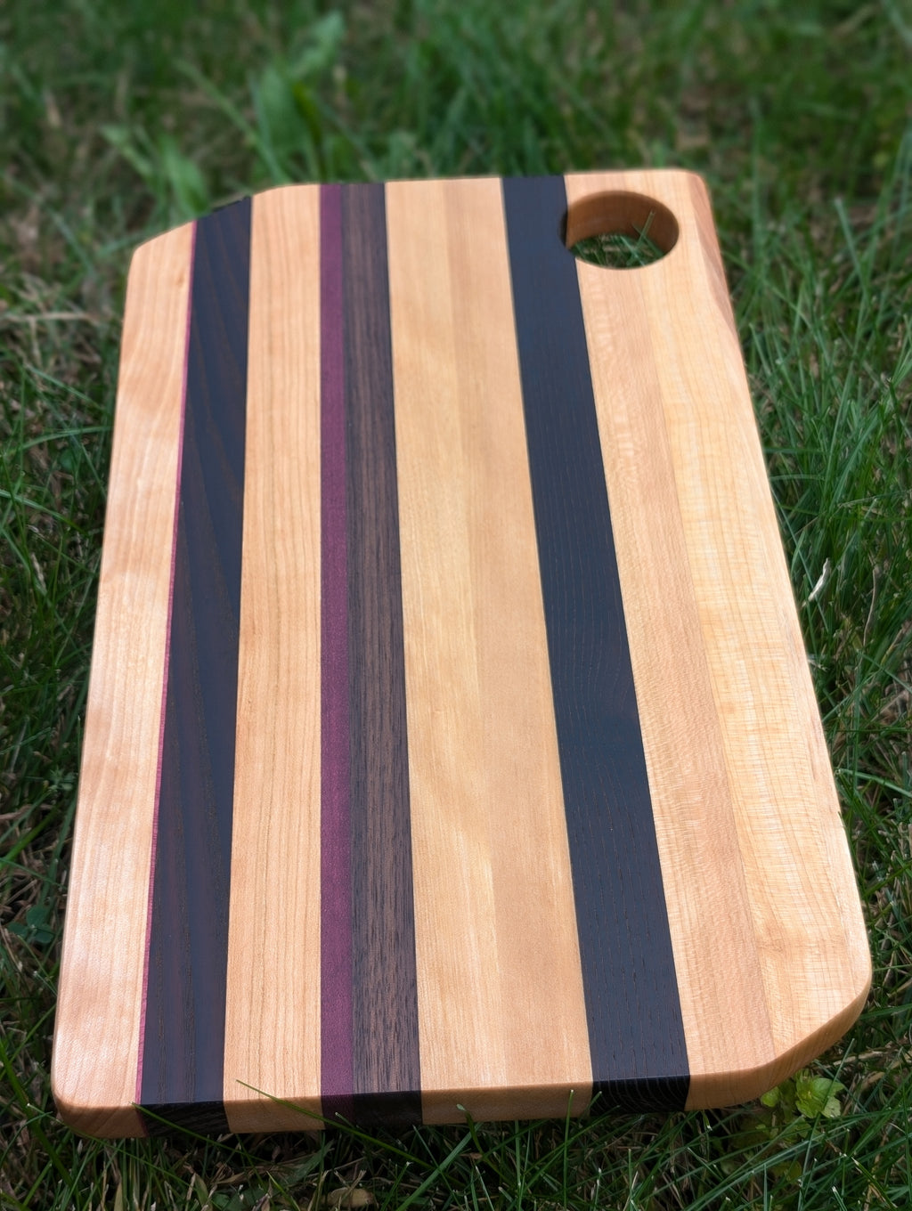 Edge Grain Cutting Board