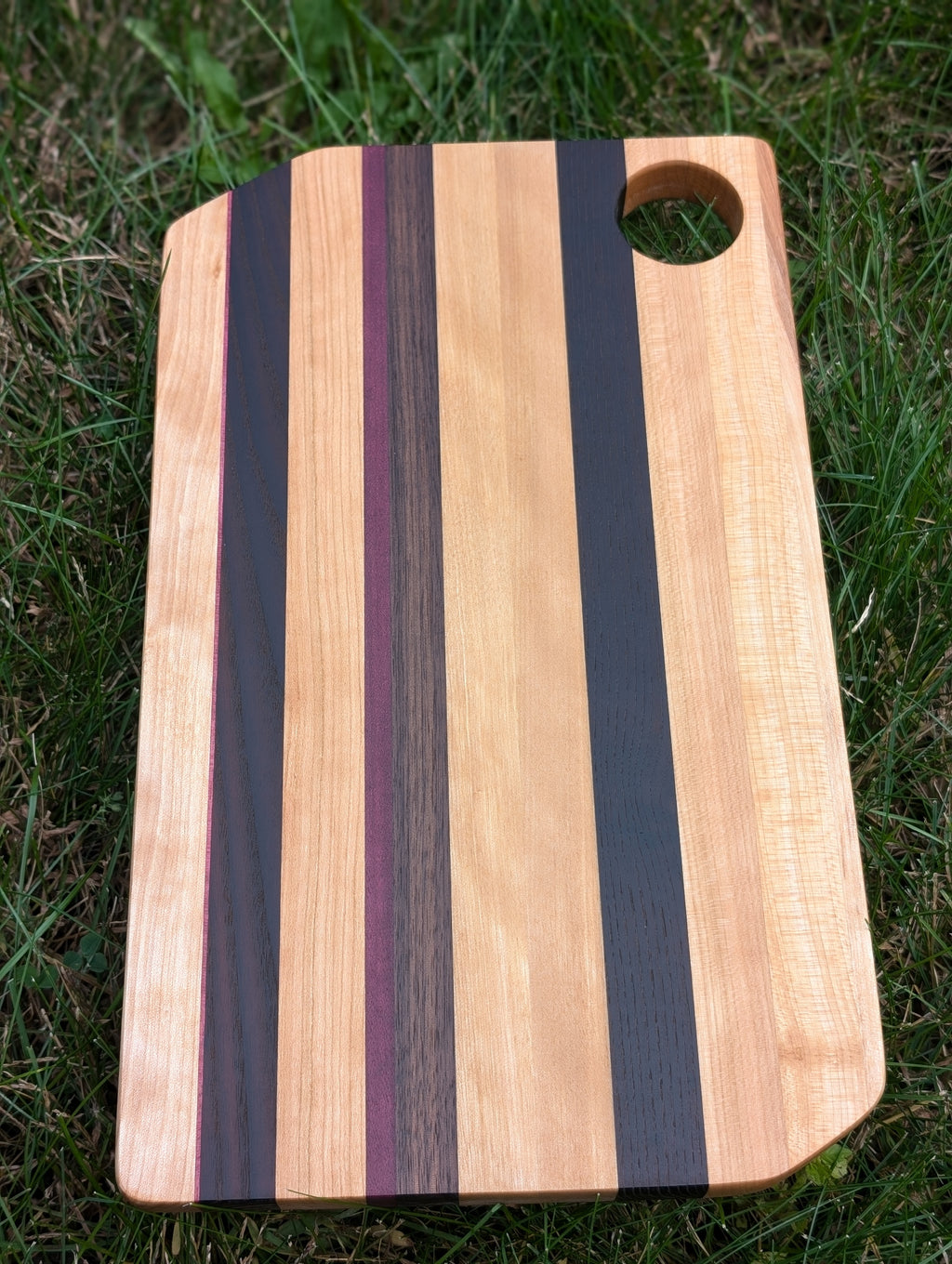 Edge Grain Cutting Board