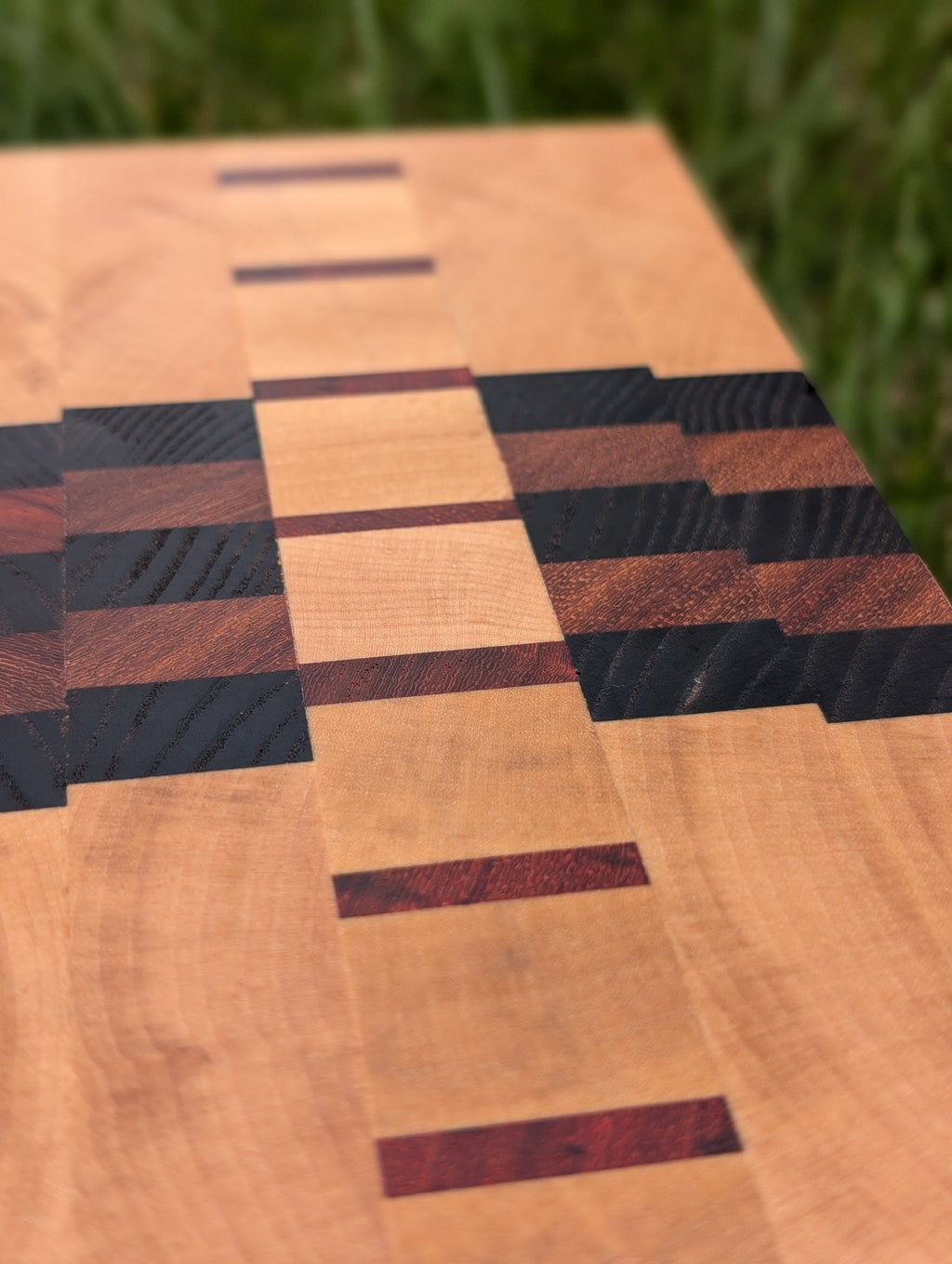 End Grain Board / Planche en bois debout