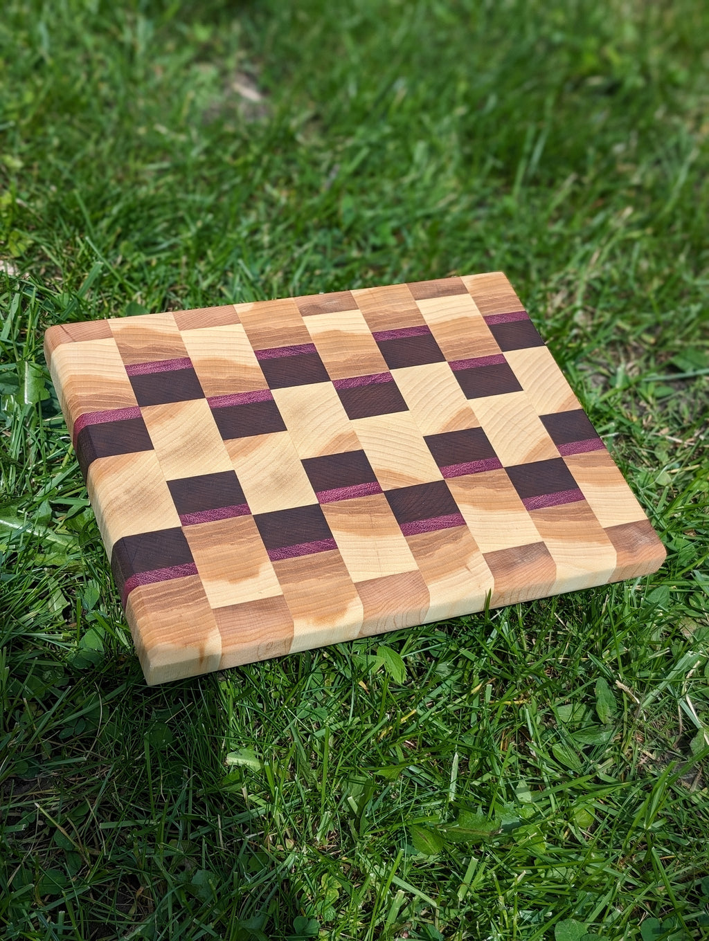 Petite planche en bois debout / Small End Grain Cutting Board