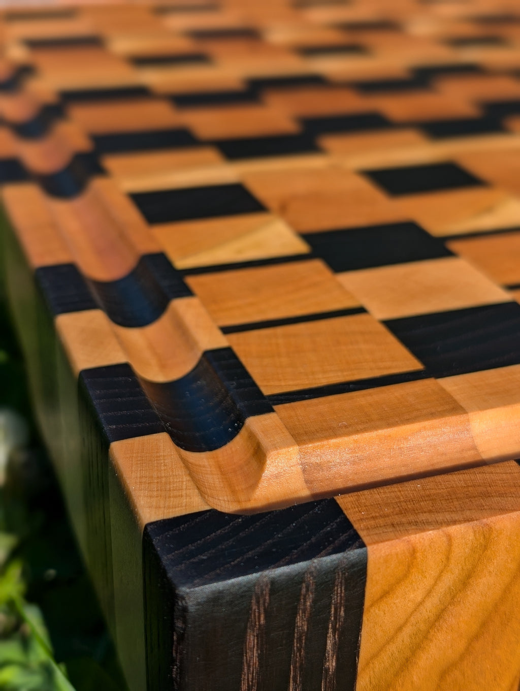 End Grain Cutting Board / Planche à découper en bois debout