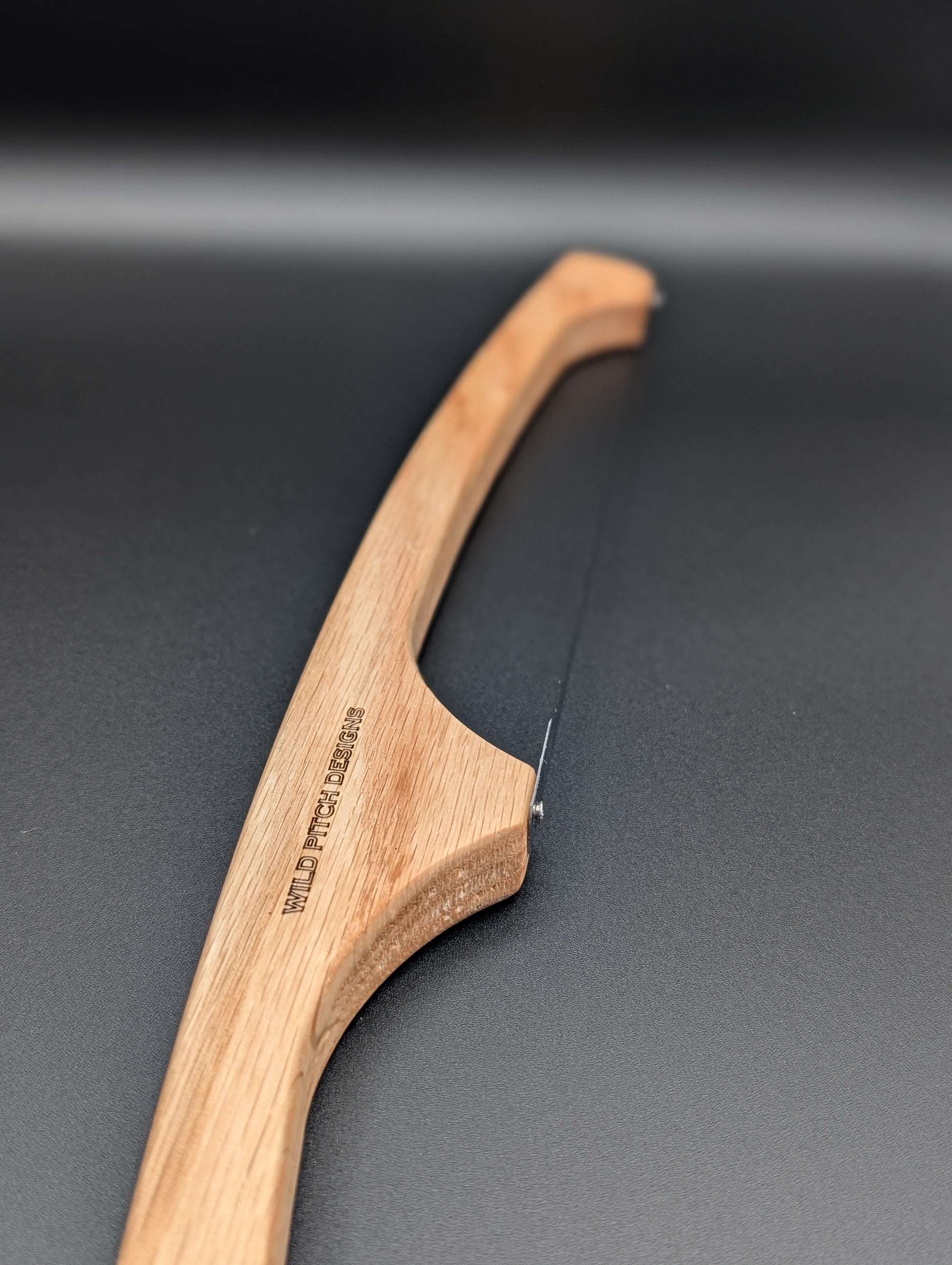 Couteaux à pain / Bread Bow Knives