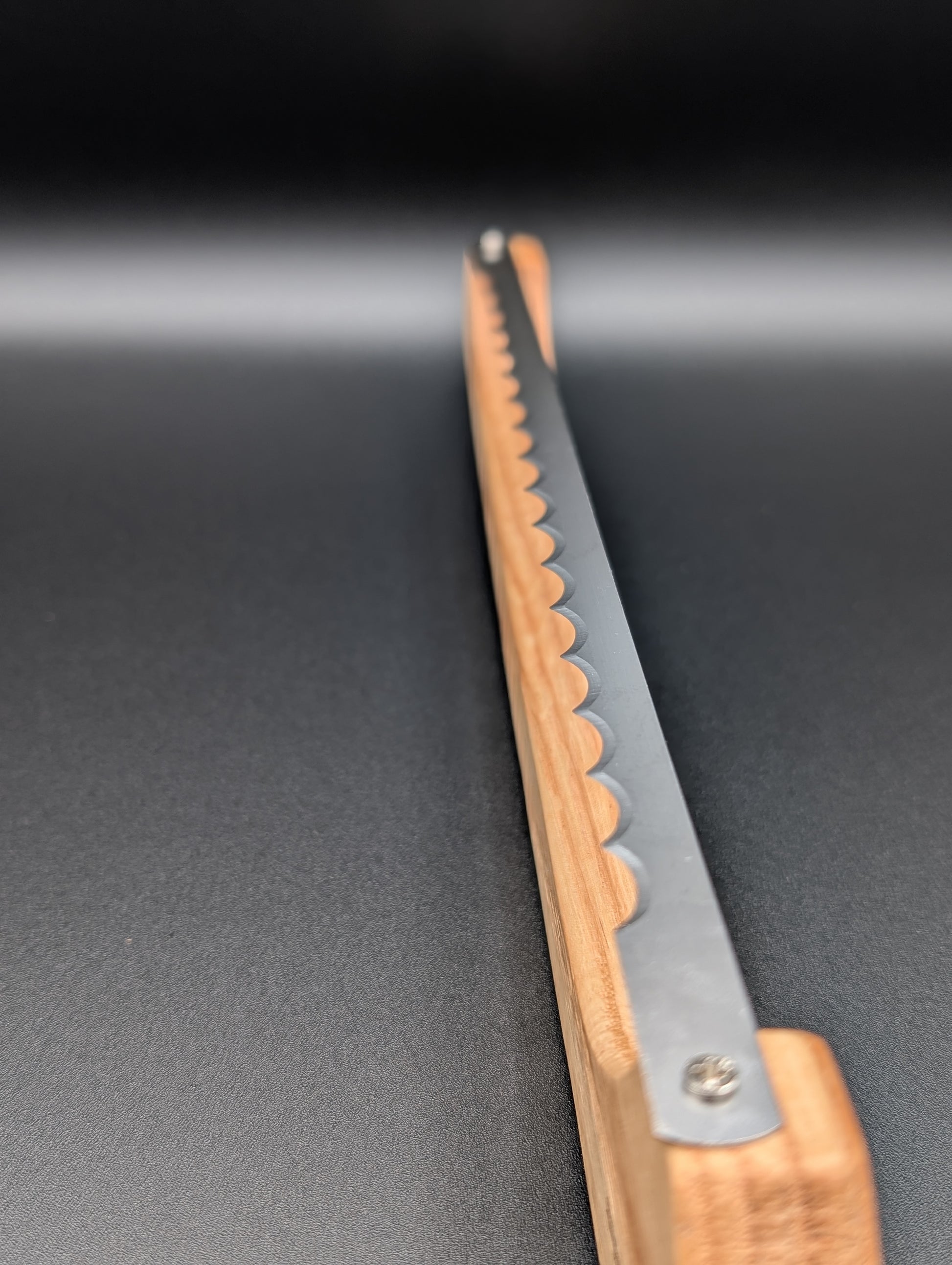 Couteaux à pain / Bread Bow Knives