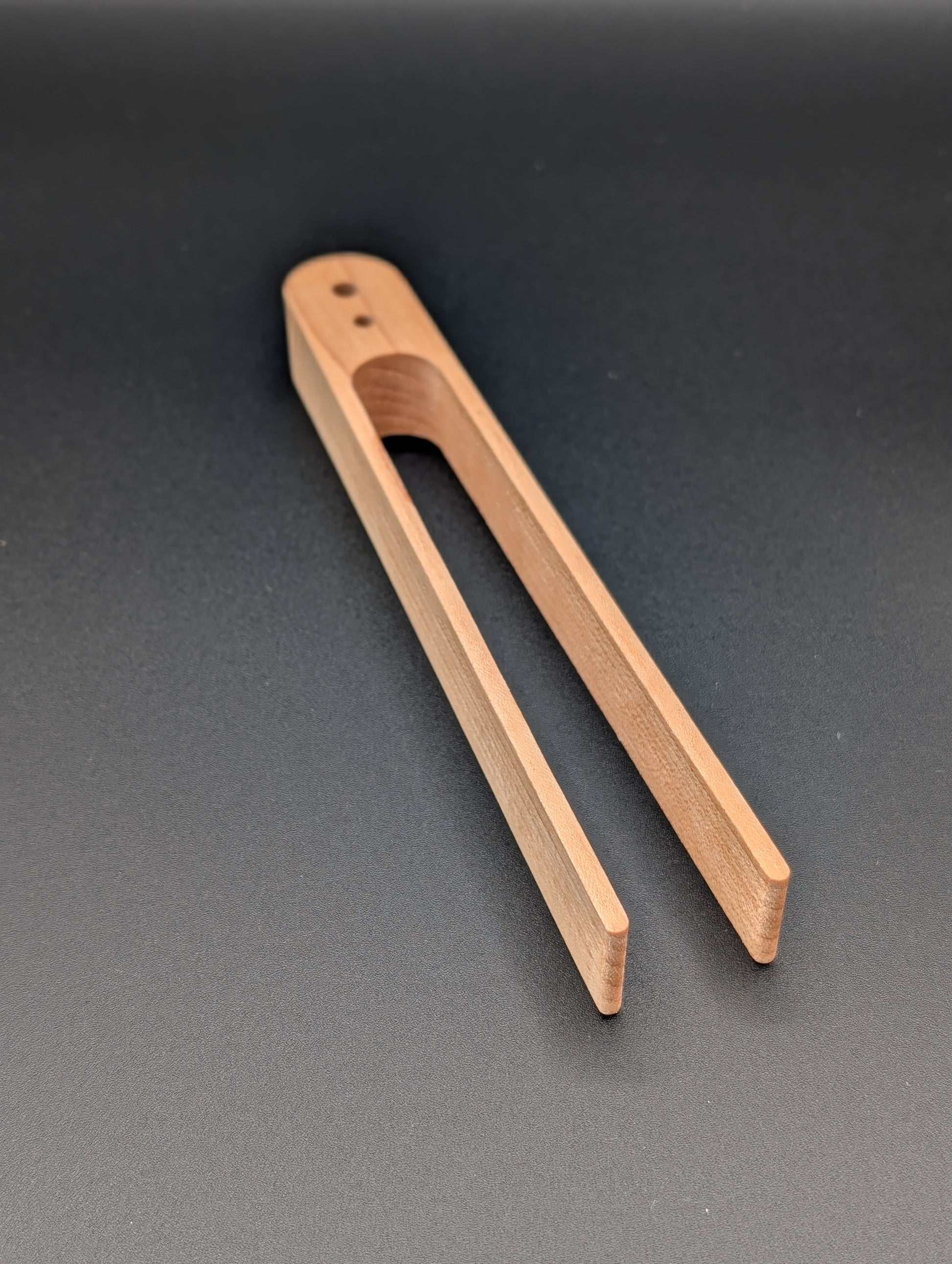 Pince en érable / Maple Tong