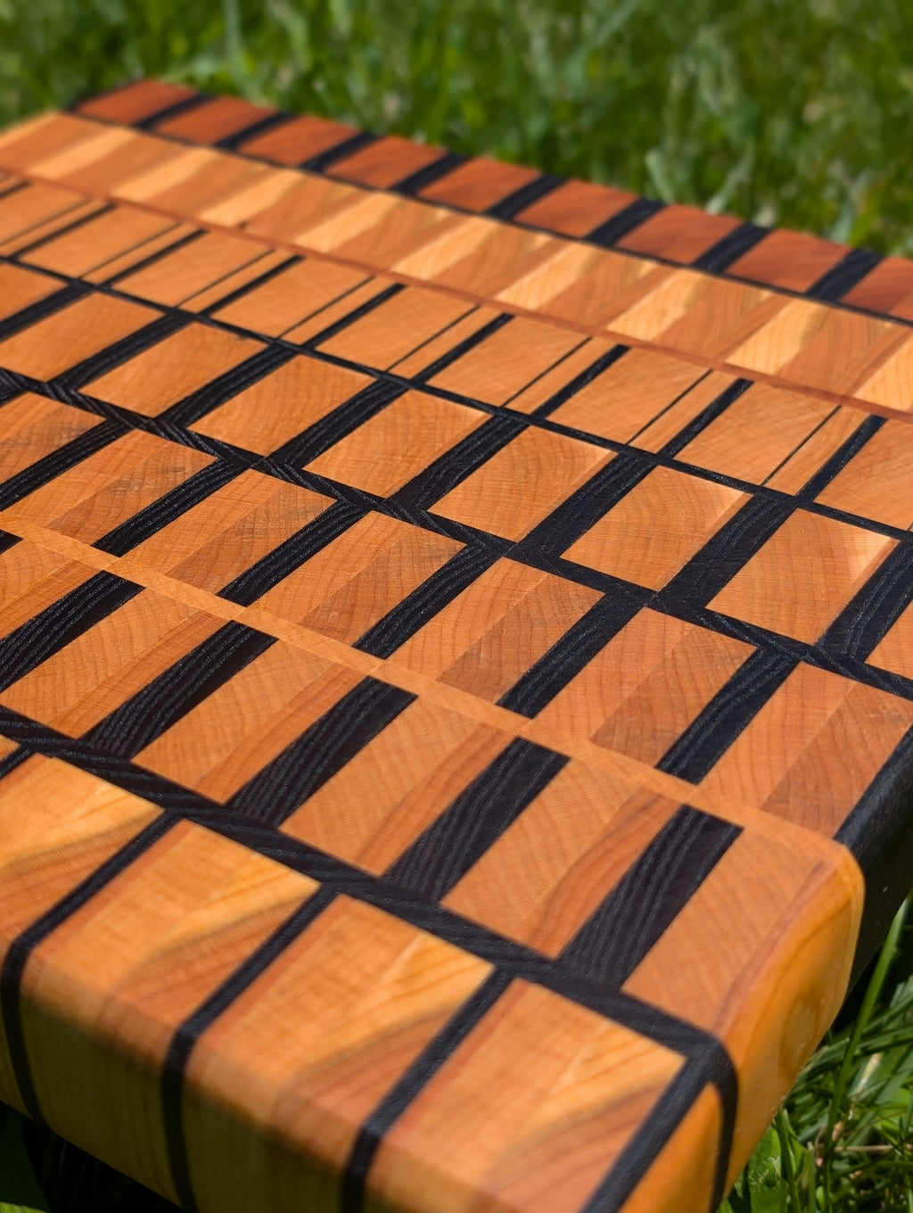 End Grain Cutting Board / Planche en bois debout