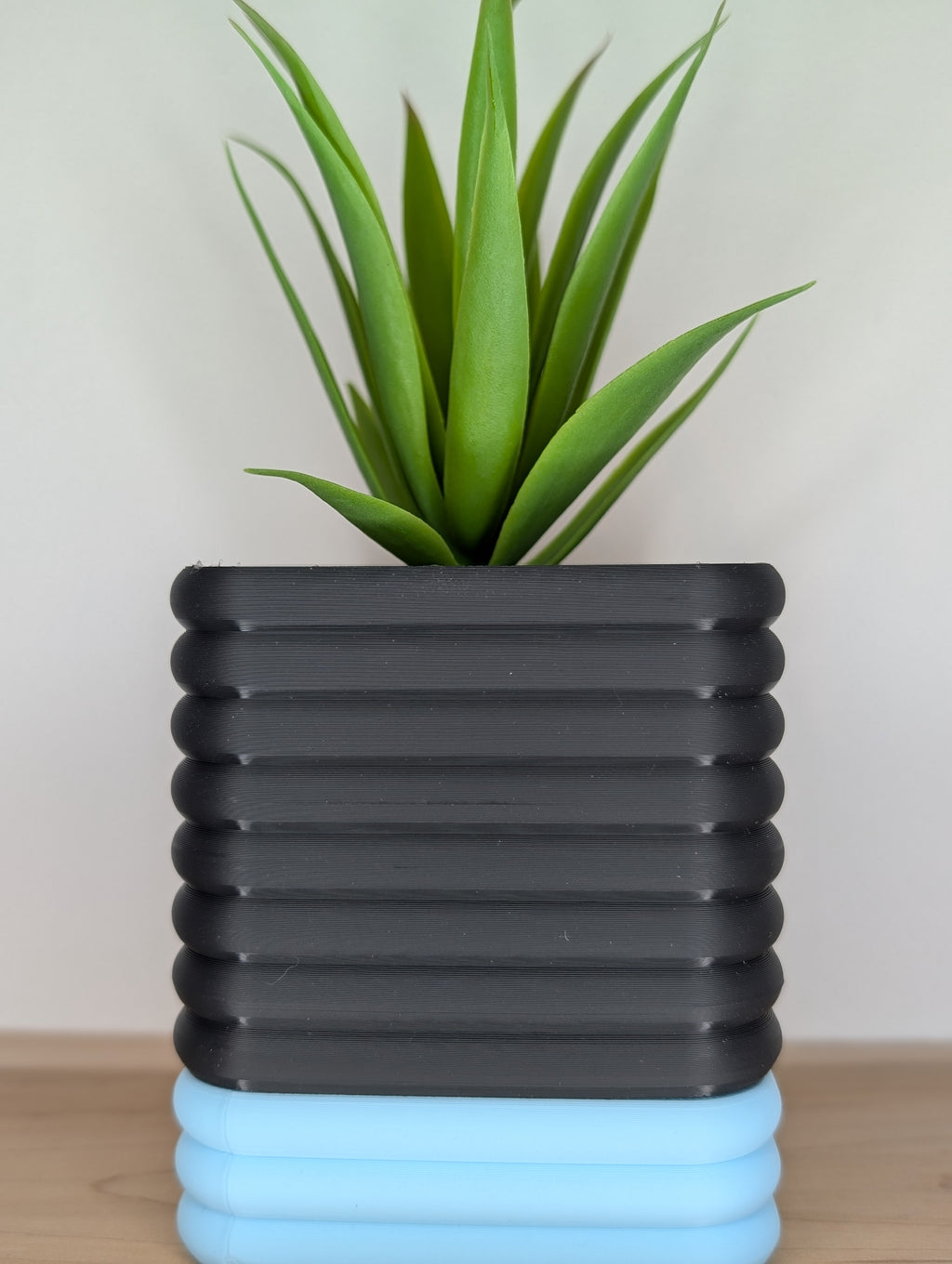 Square Planter / Pot Square