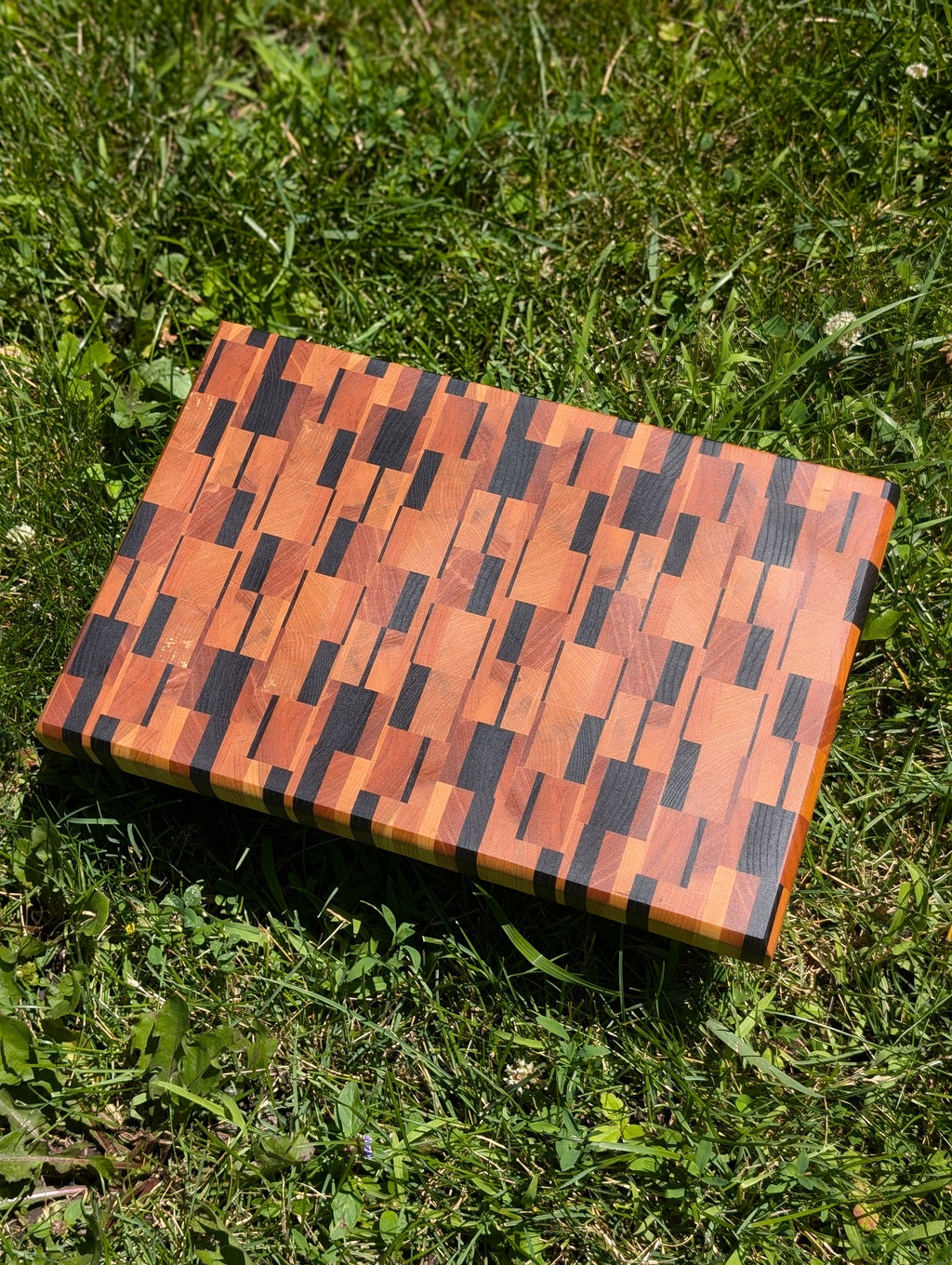 End Grain Board / Planche en bois debout
