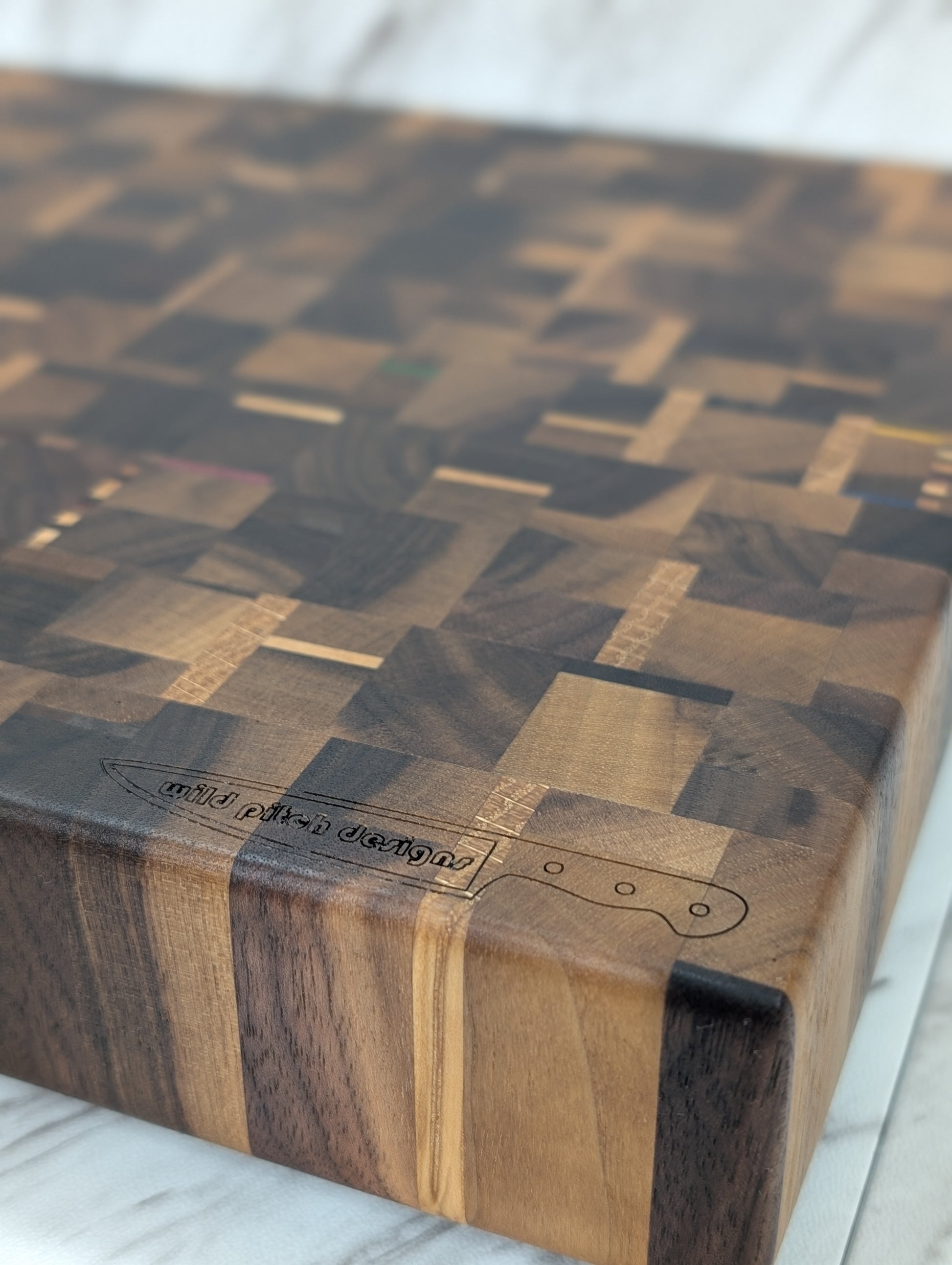 Planche en bois debout 088