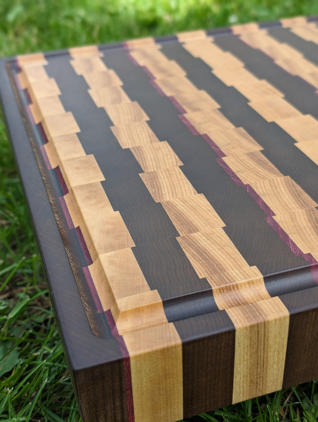 Planche à découper en bois debout / End Grain Cutting Board