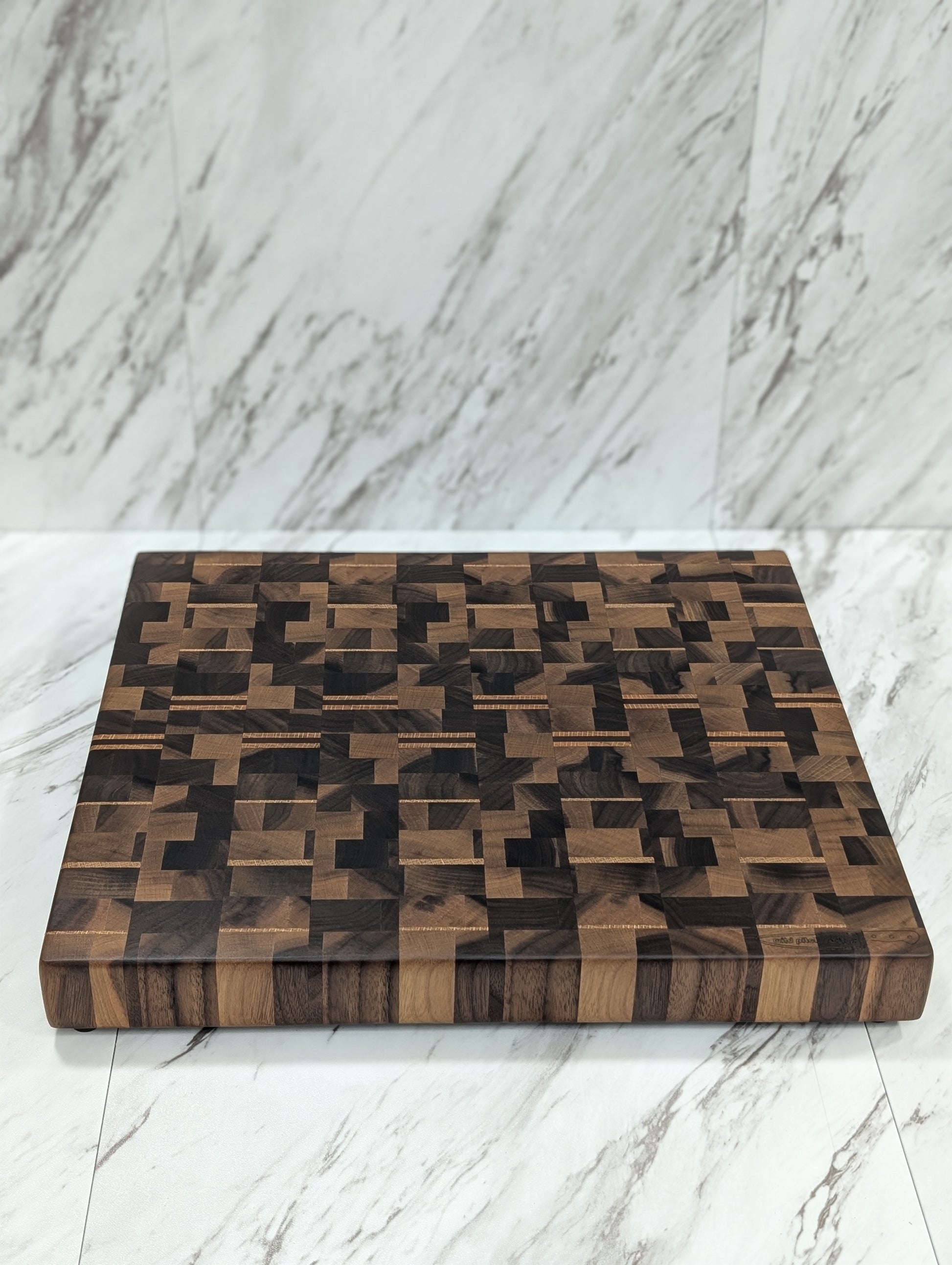 Planche en bois debout 090