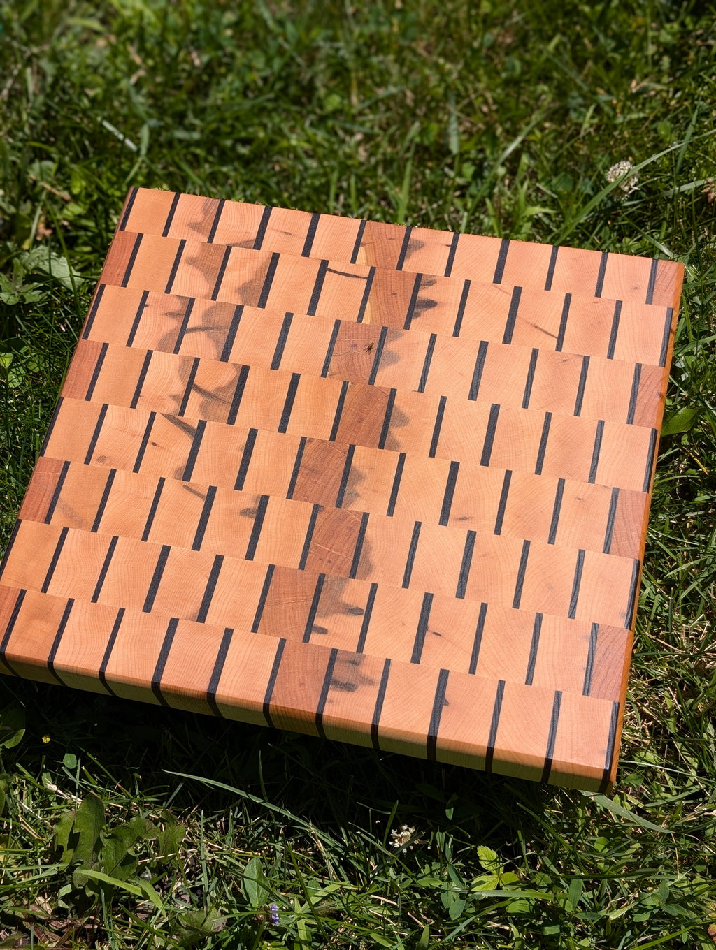 End Grain Board / Planche en bois debout