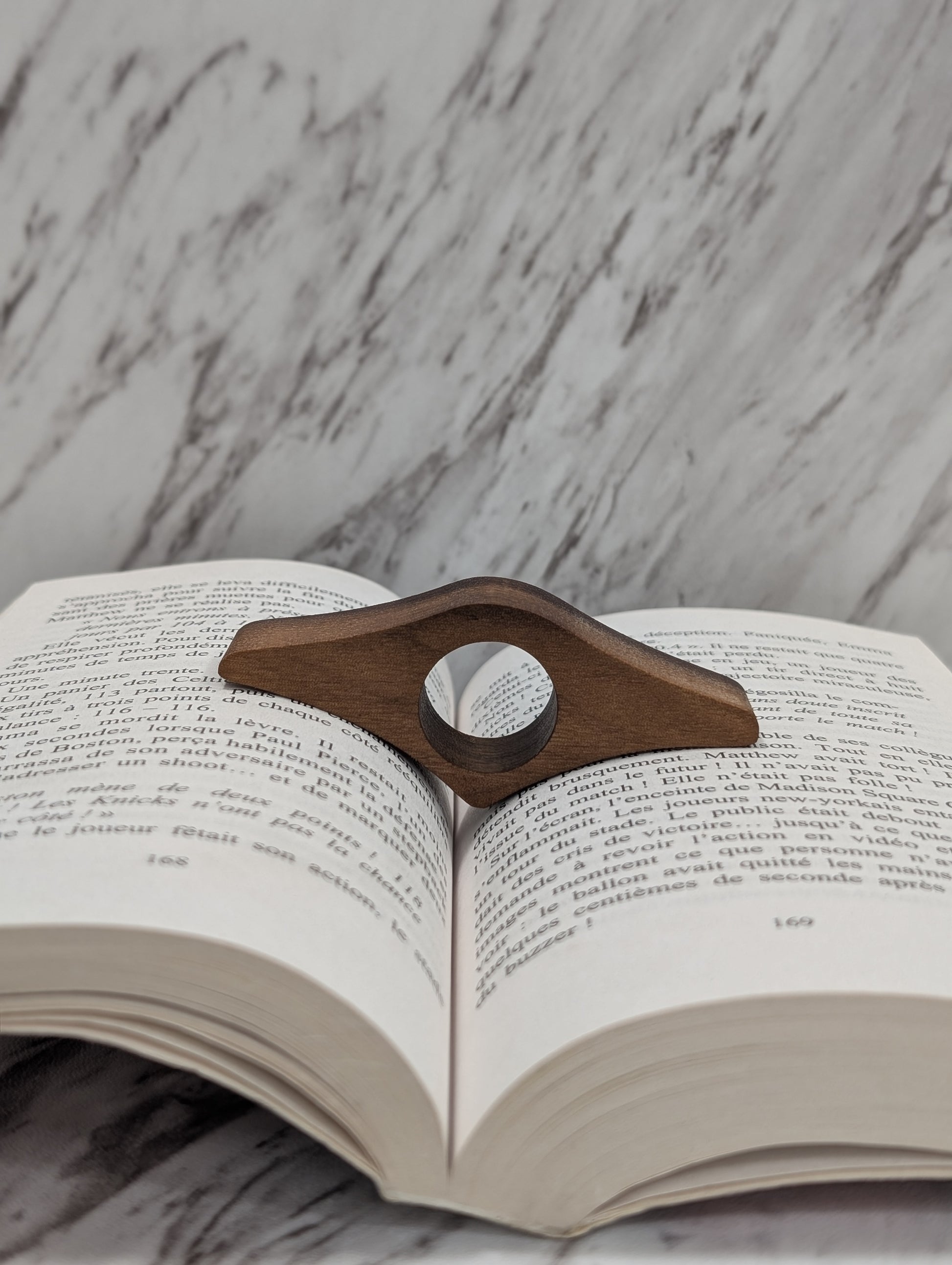 Bague de lecture / Book Page Holder