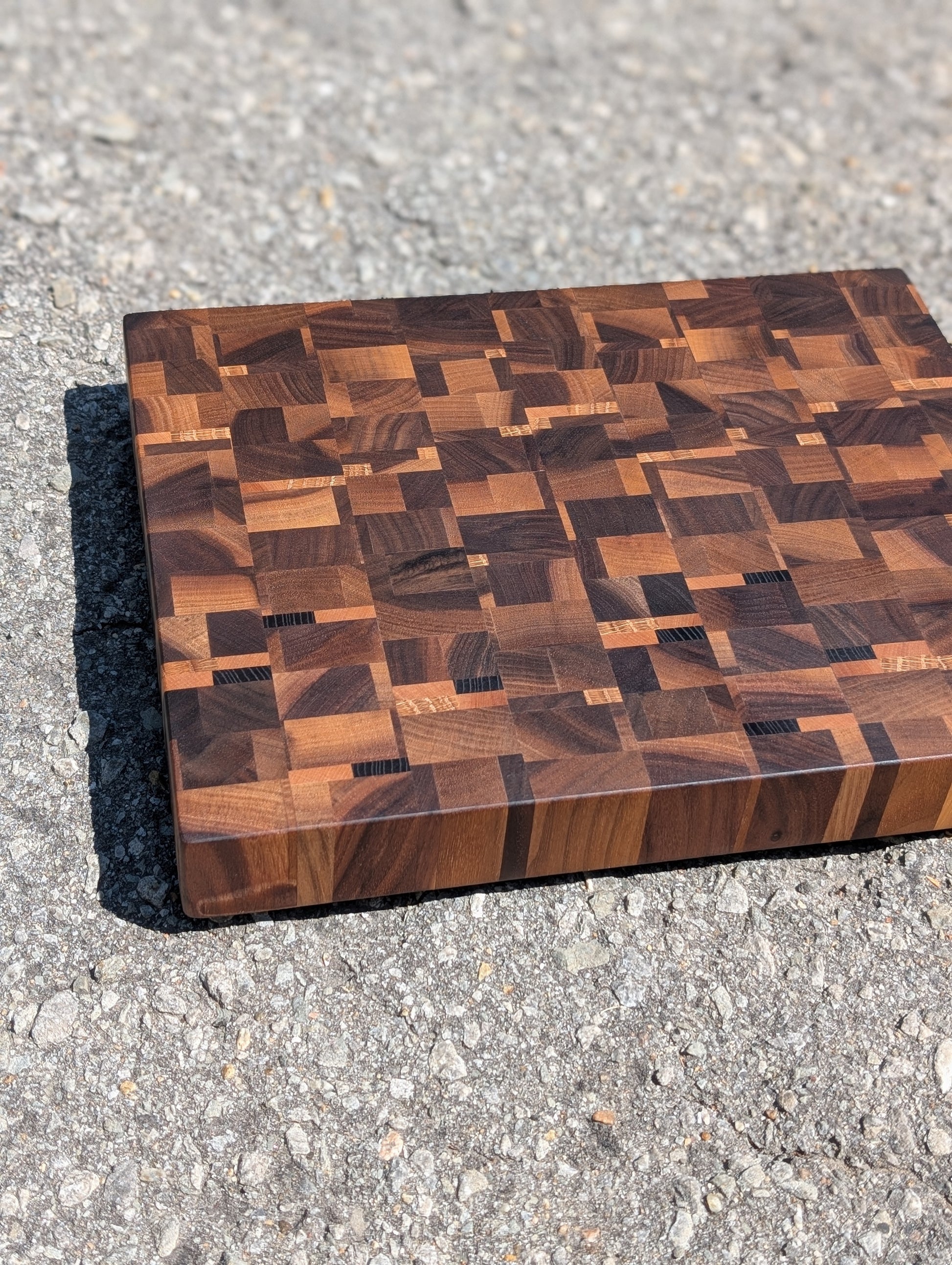 Planche en bois debout 105 - 105 End Grain Cutting Board