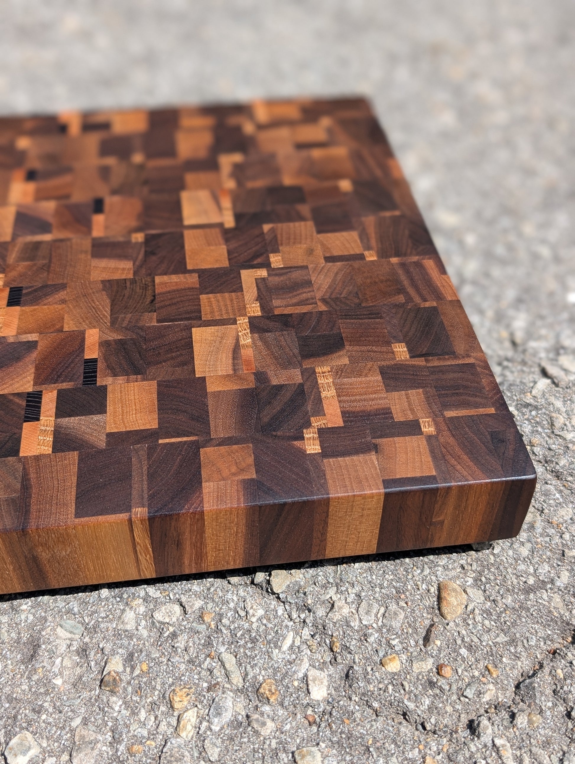 Planche en bois debout 105 - 105 End Grain Cutting Board